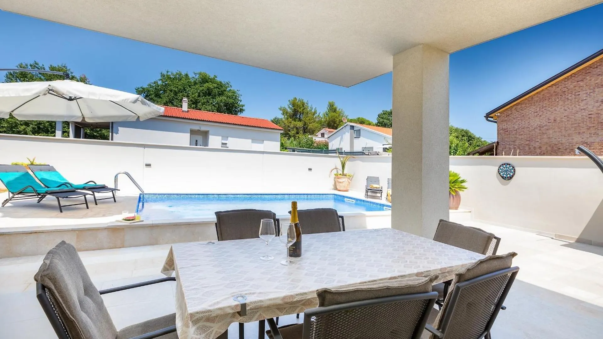 Villa Tena With Private Swimming Pool Medulin